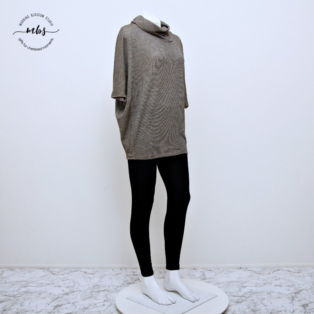 NWOT Korye Cowl Neck‎ Dolman Sleeves Oversized Sweater Olive